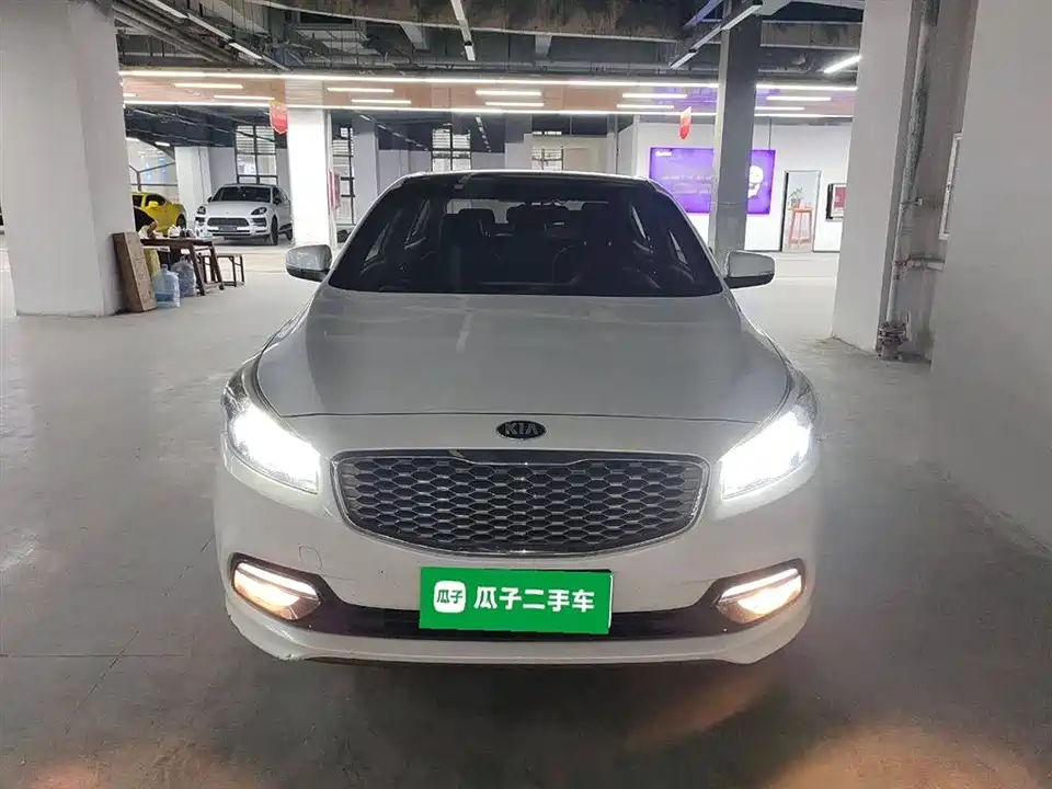 Kia K4