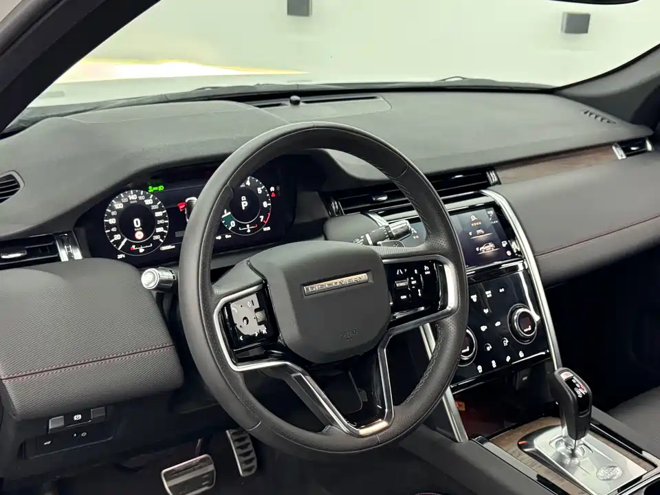 Land Rover Discover sports