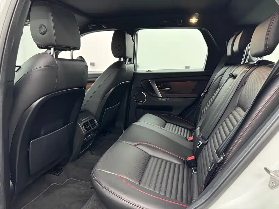 Land Rover Discover sports