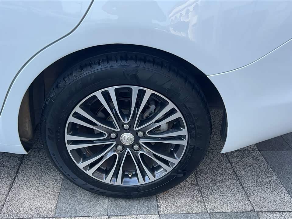 Buick Yinglang
