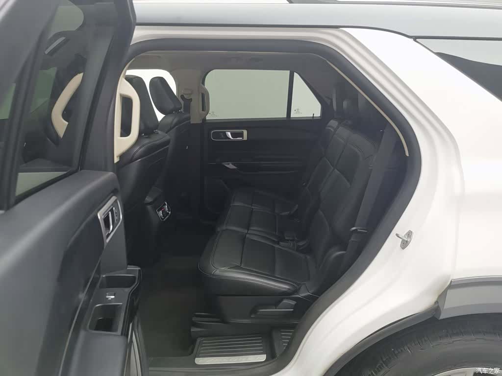 Ford Explorer, 2020 15