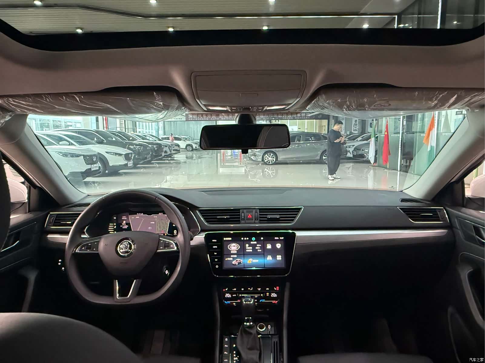 Skoda Superb, 2023 17