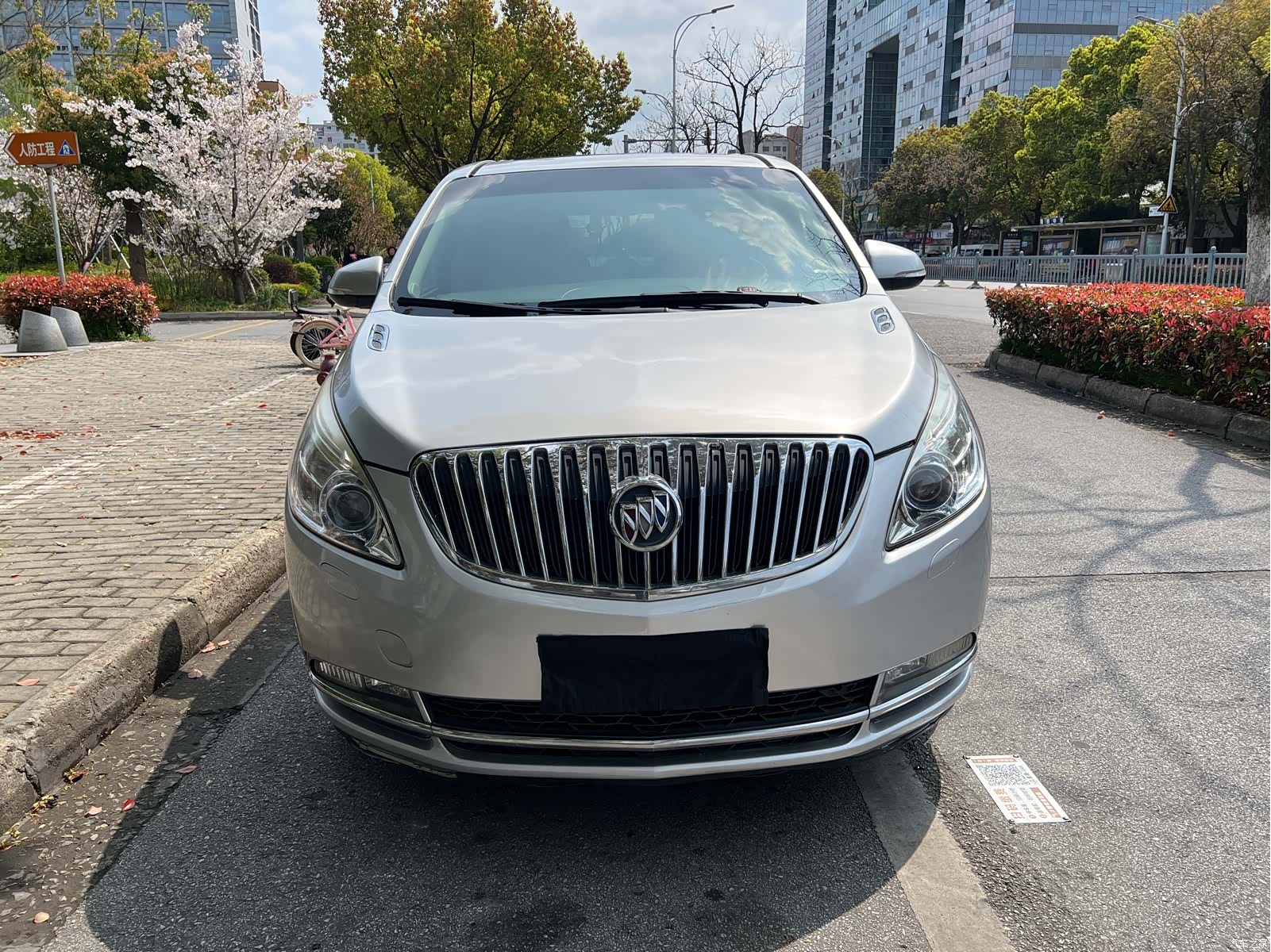 Buick GL8, 2012 2