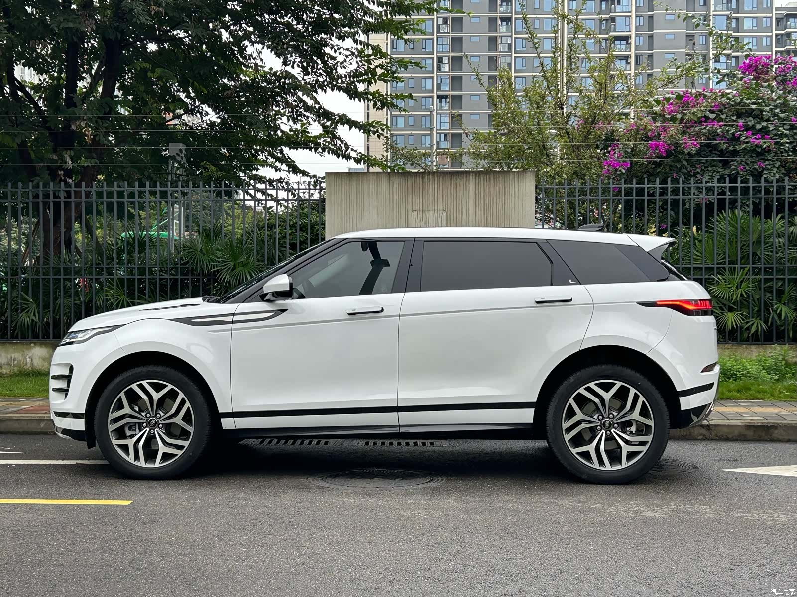 Land Rover Range Rover, 2023 9