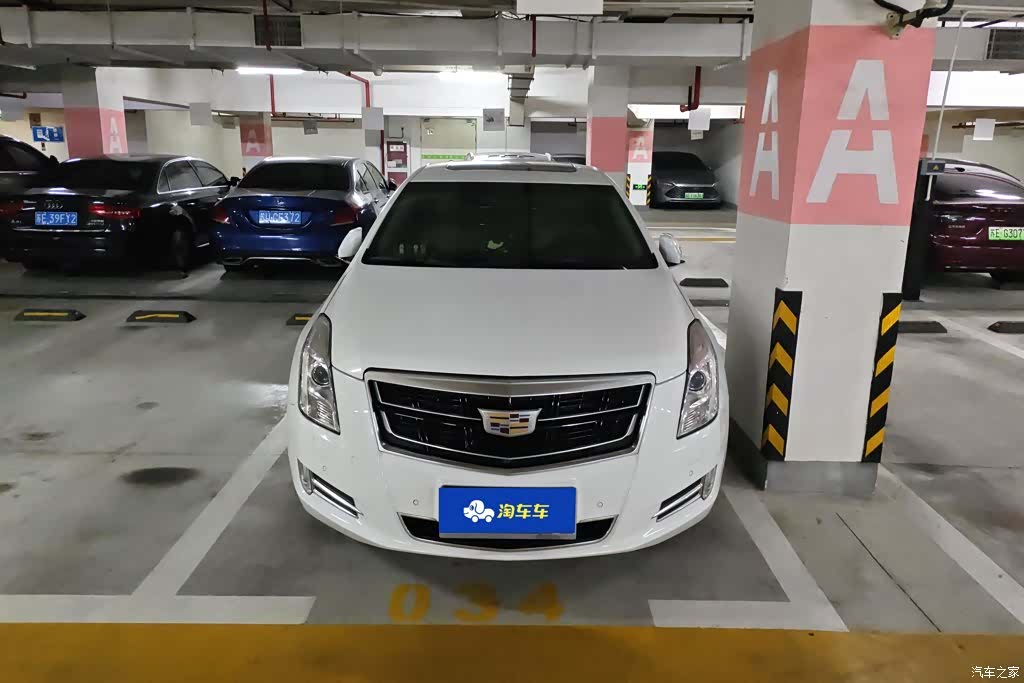 Cadillac XTS, 2016 2