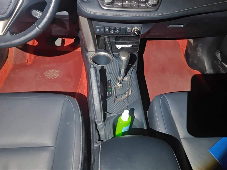 Toyota RAV4 Rongfang