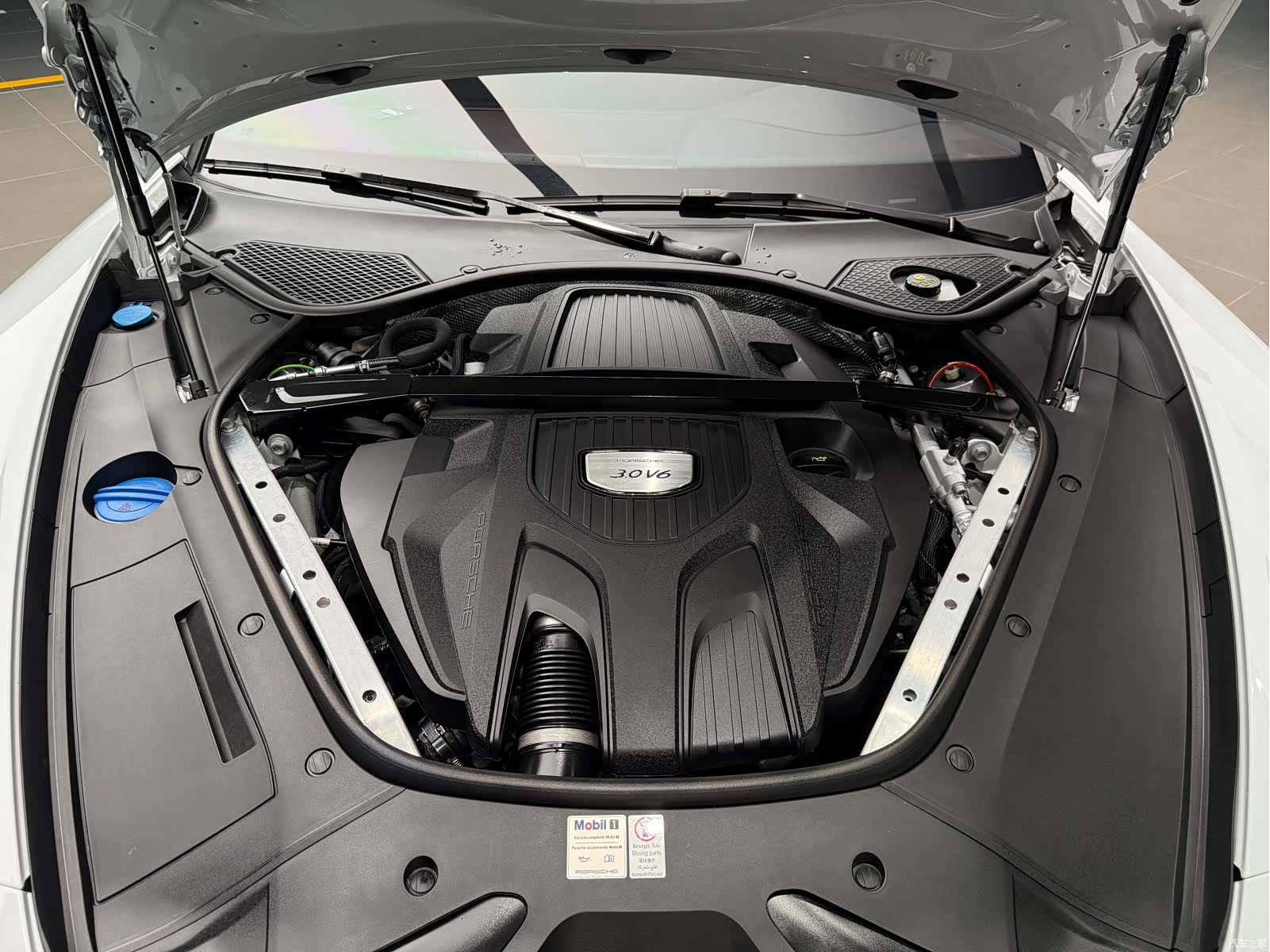 Porsche Panamera, 2018 15