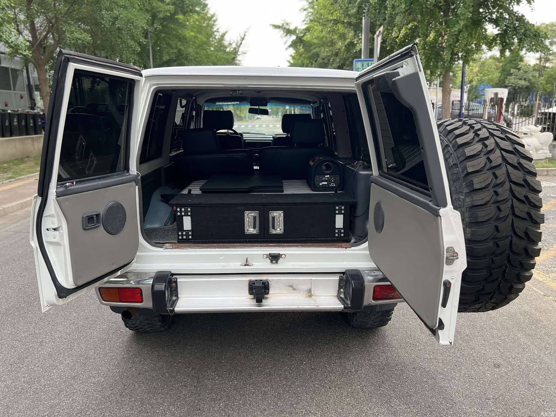 Nissan Patrol, 2002 13