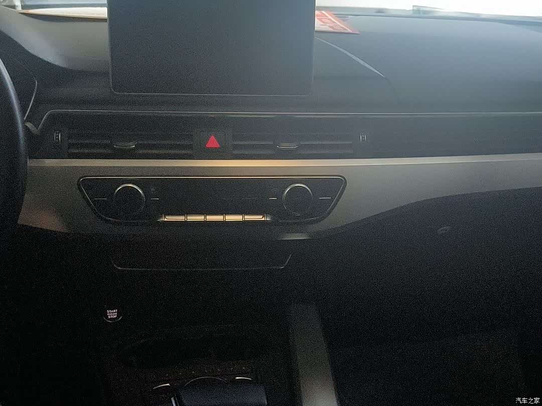 Audi A4L, 2019 13
