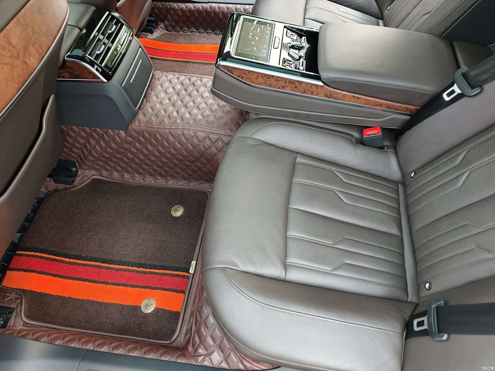 Audi A8L, 2020 16