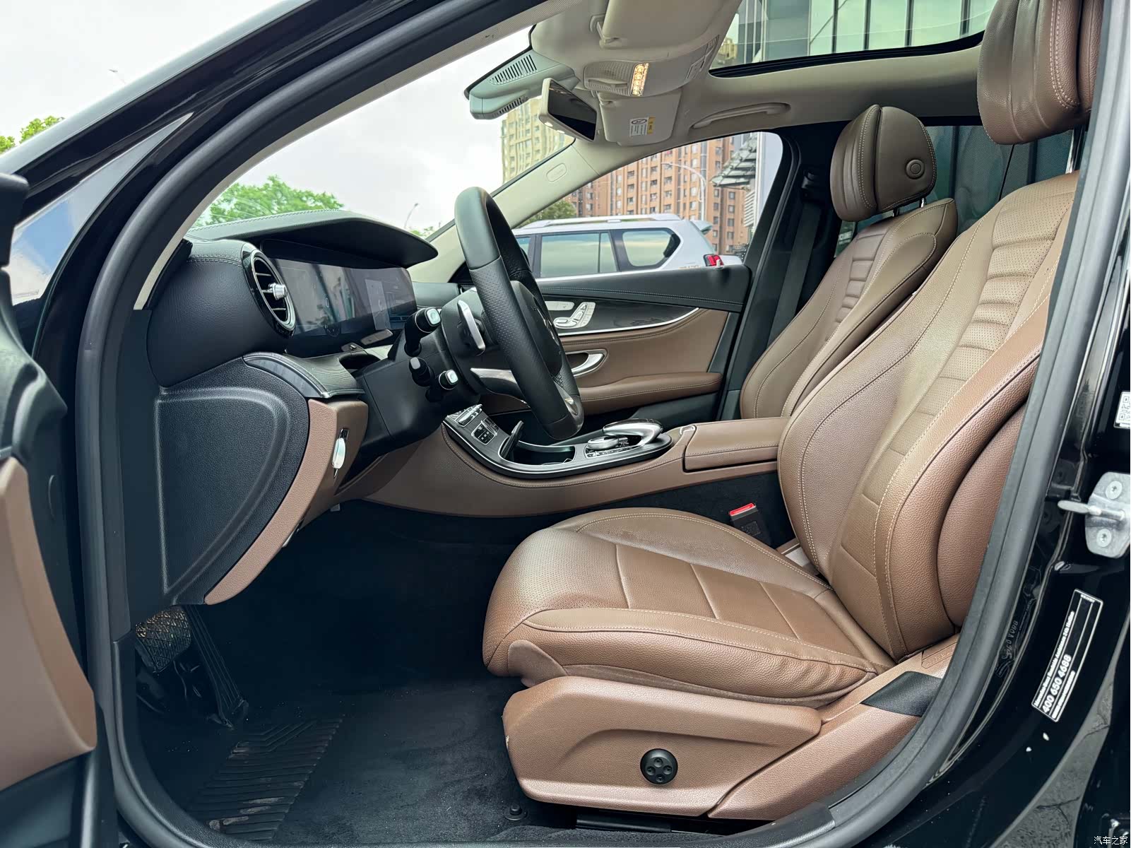 Mercedes-Benz E-Class, 2018 4
