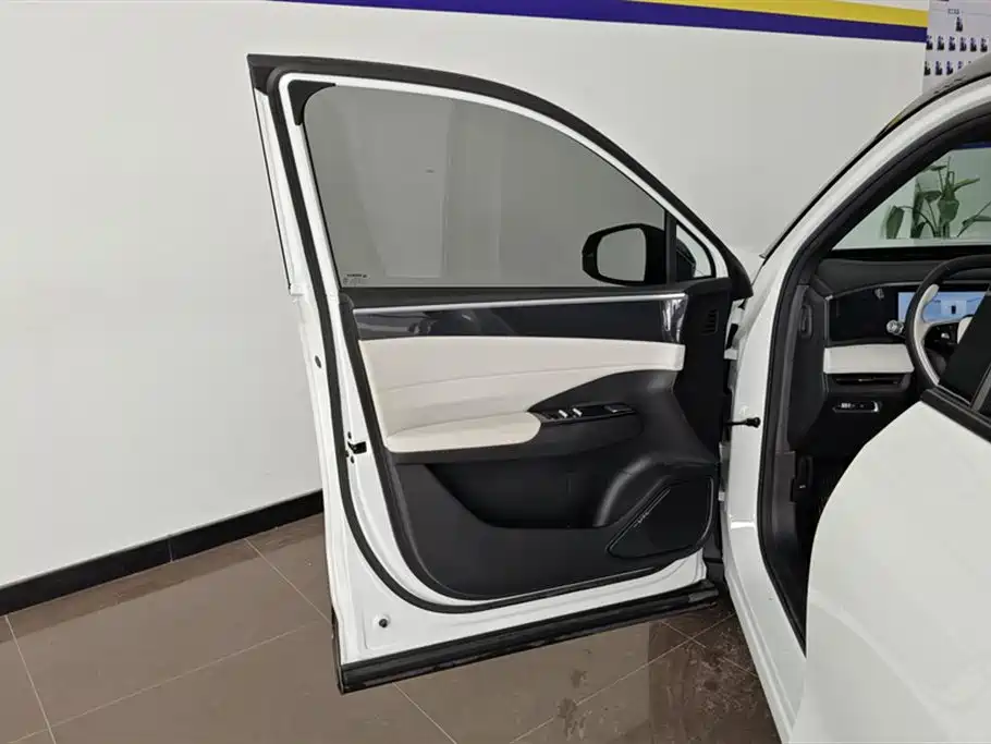 Geely Galaxy Galaxy L7