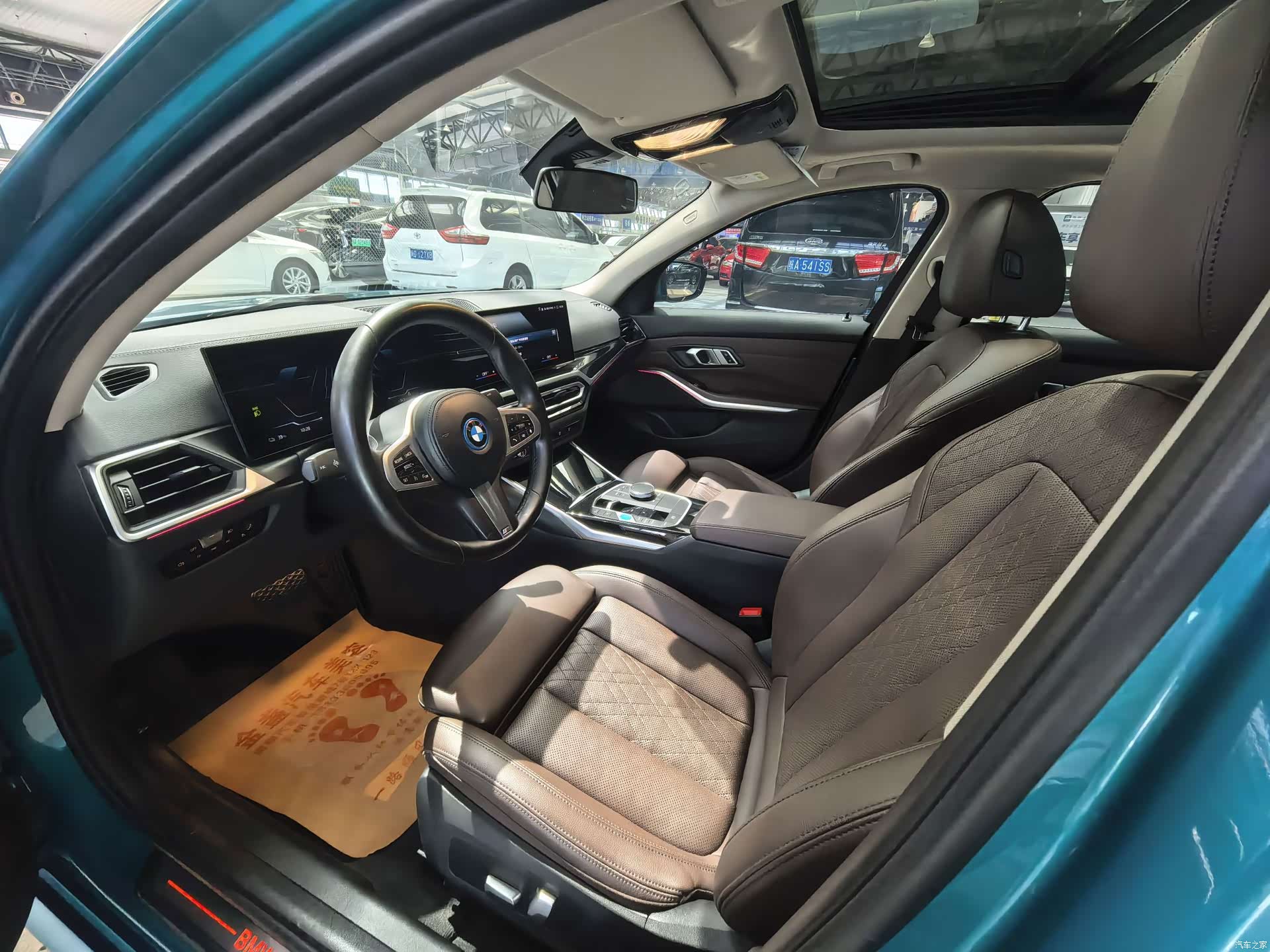 BMW i3, 2023 4