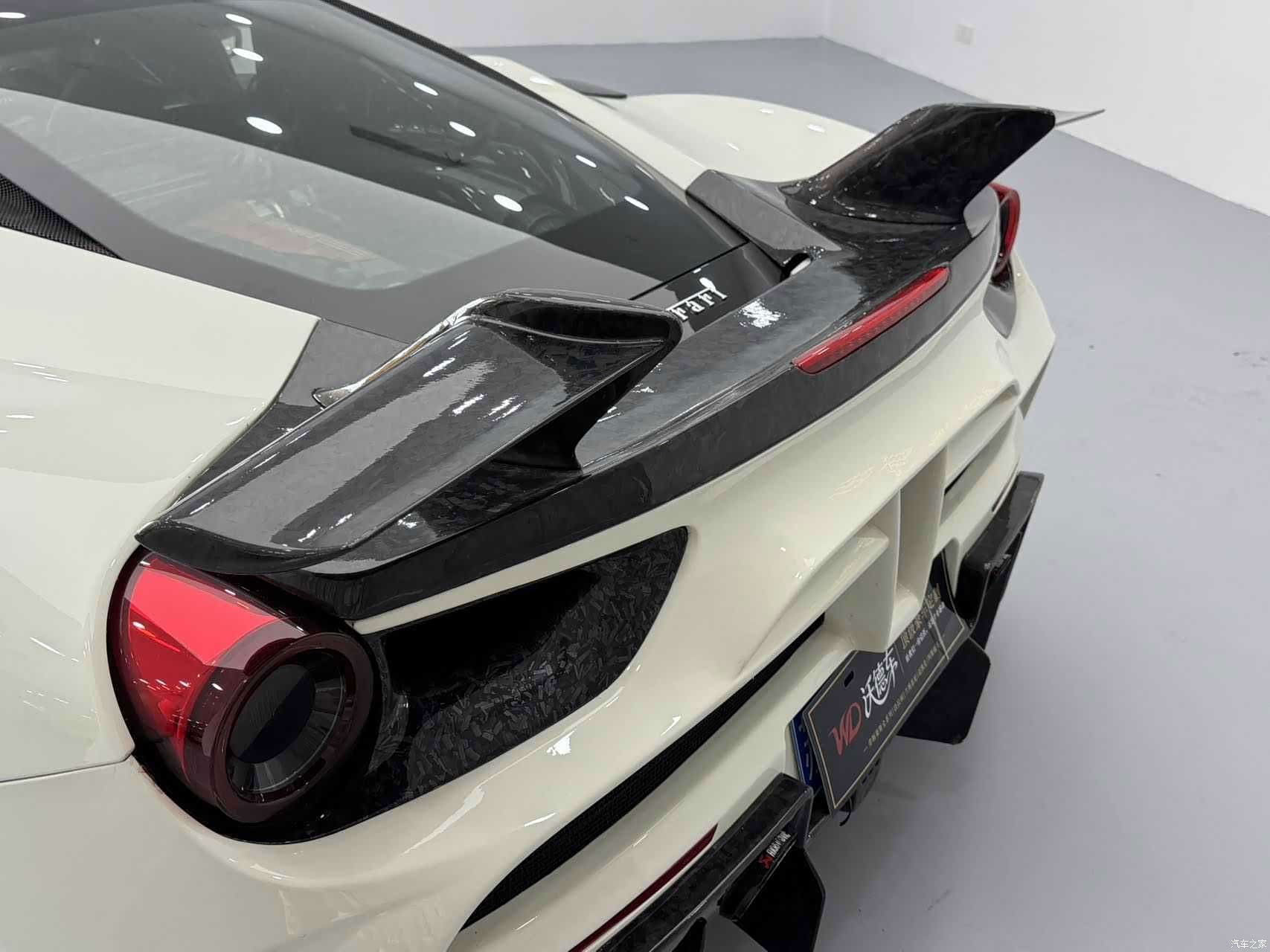 Ferrari 488, 2019 17