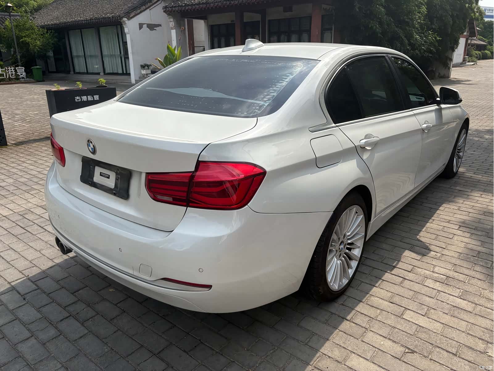 BMW 3 Series, 2018 8