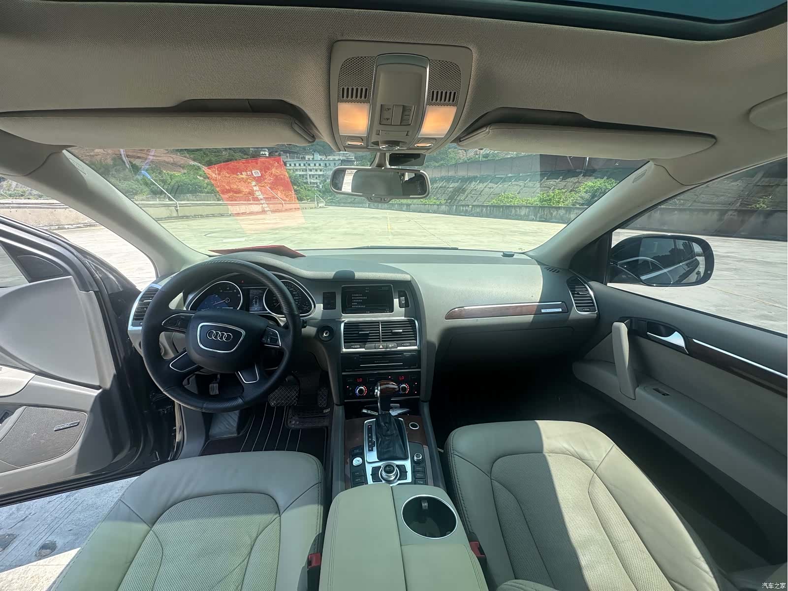 Audi Q7, 2012 16