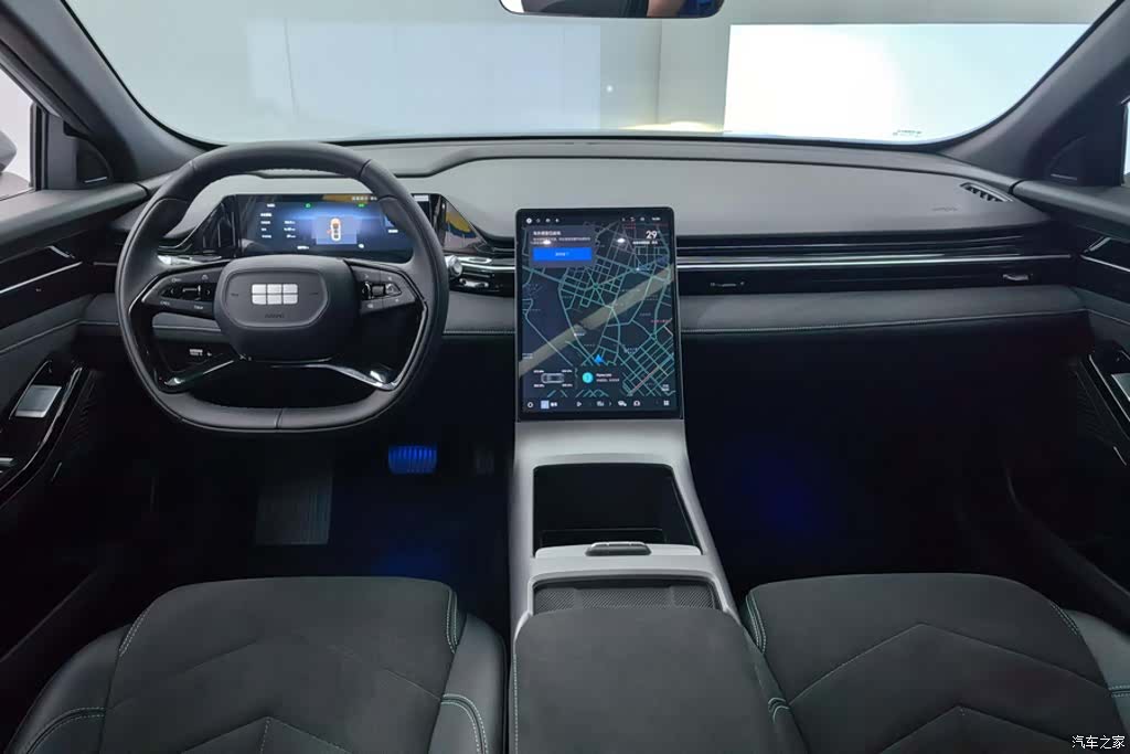 Geely Galaxy L6, 2024 12