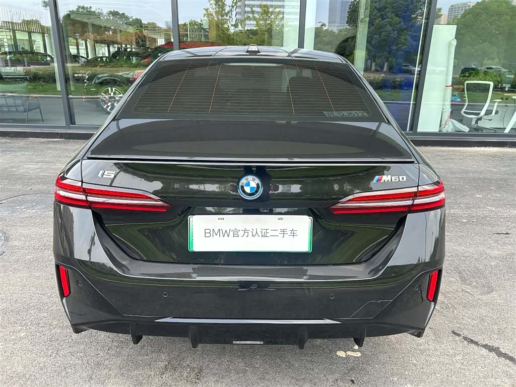 BMW i5, 2026 18