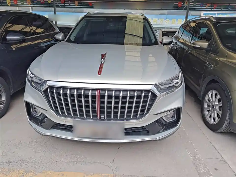 Hongqi HS5