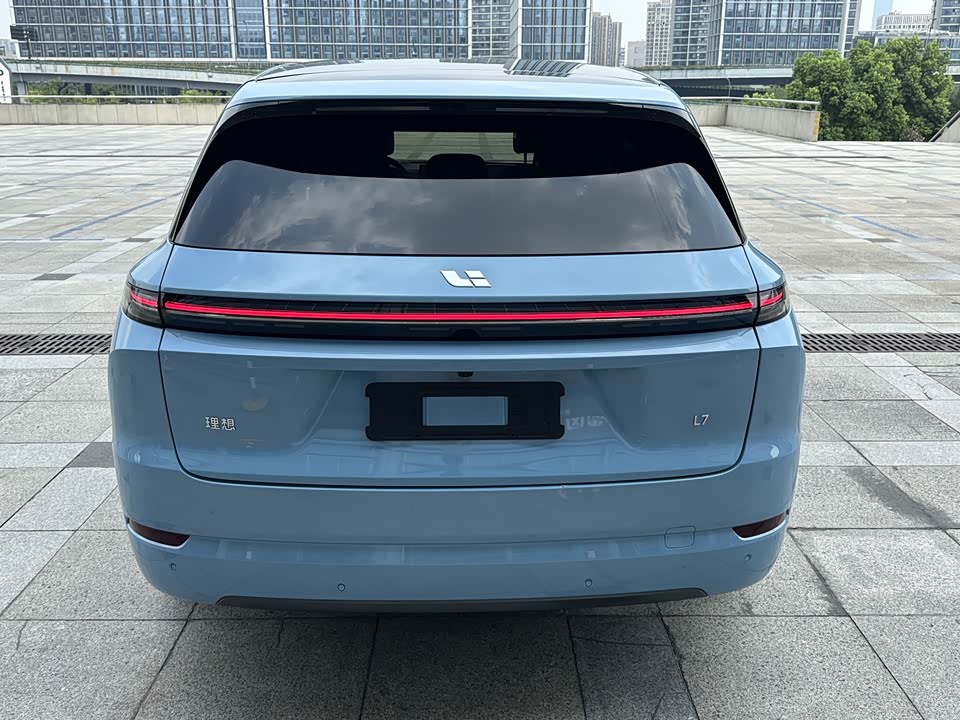 Li Auto Ideal L7