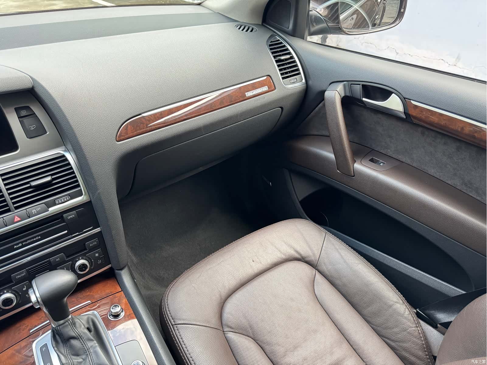 Audi Q7, 2012 9