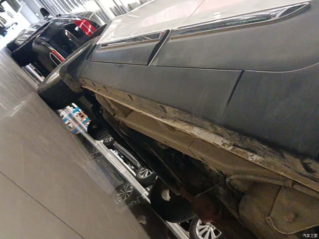 BAIC S3, 2015 22