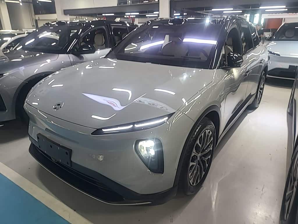 NIO ES6