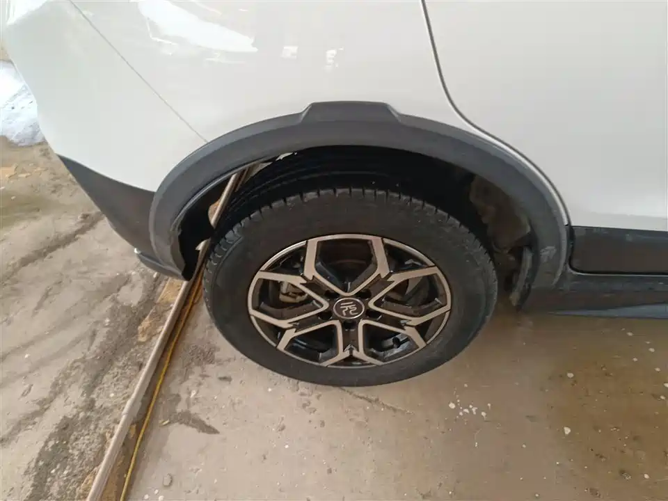 BYD Yuan Pro BYD Yuan Pro