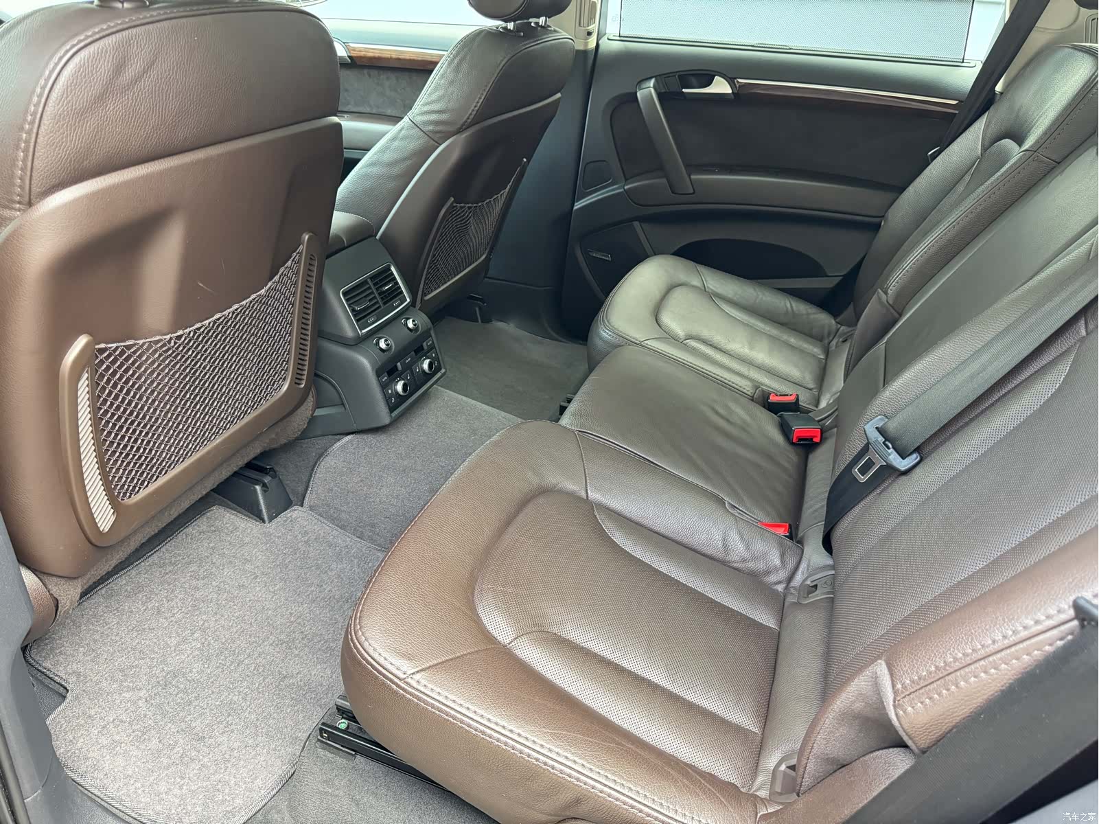 Audi Q7, 2012 14