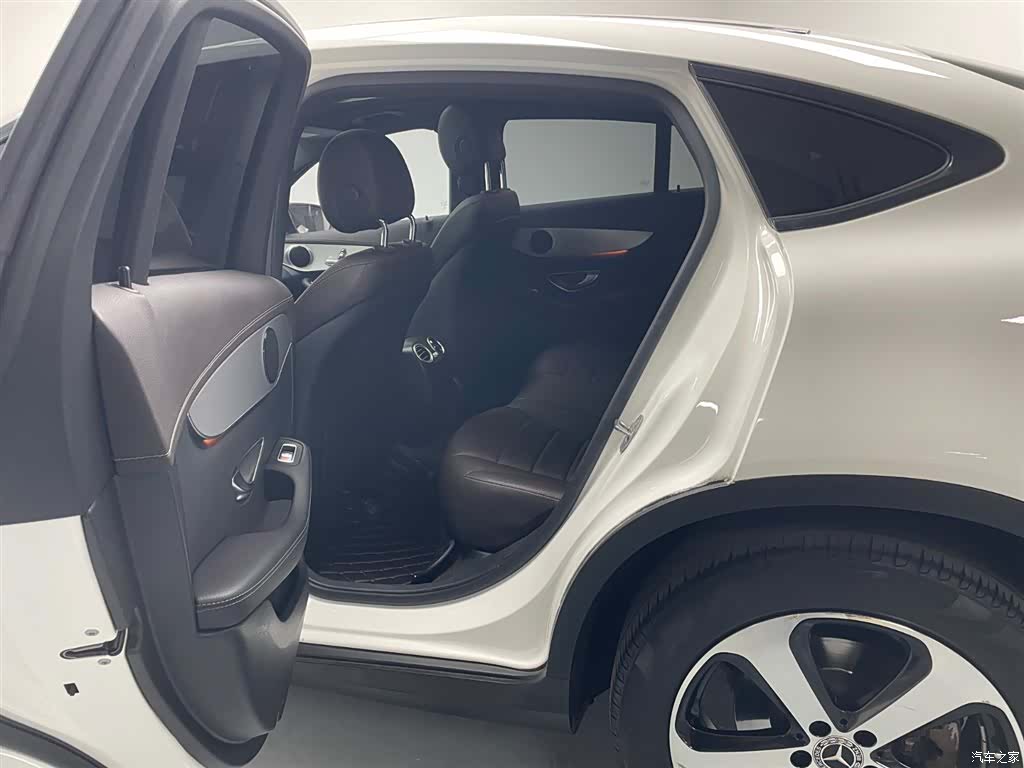 Mercedes-Benz GLC, 2018 10