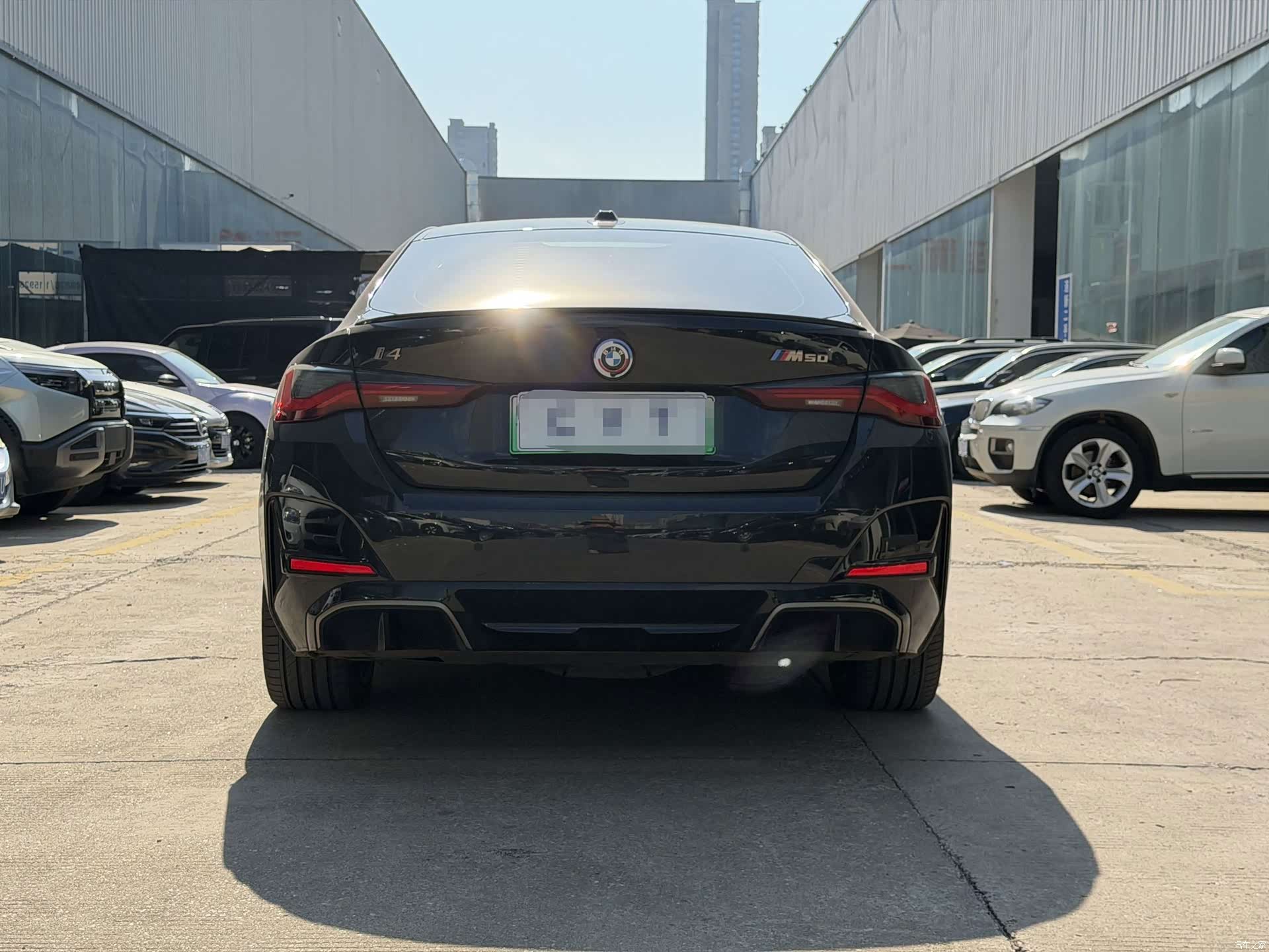 BMW i4, 2023 6