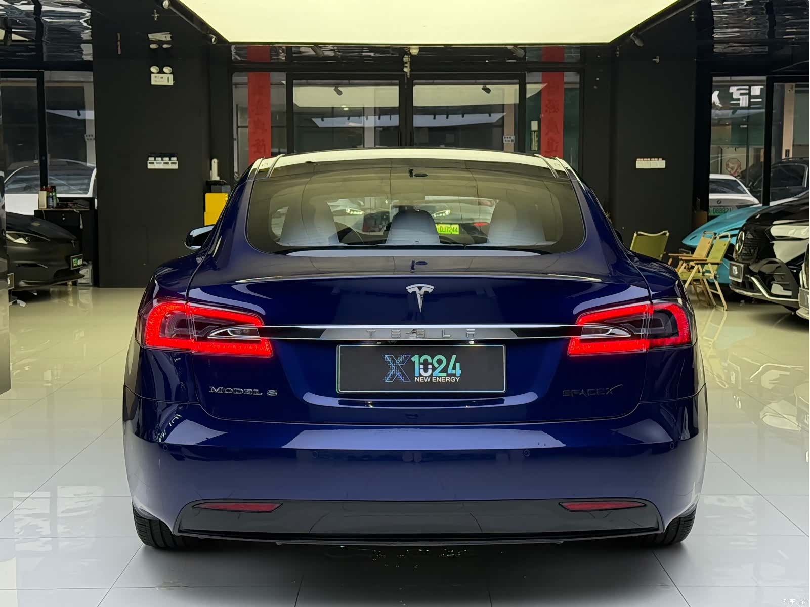 Tesla Model S, 2018 15
