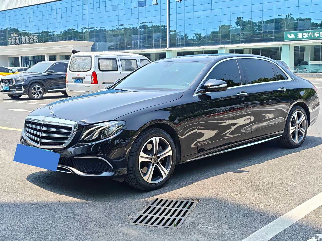 Mercedes-Benz E-Class, 2020 1