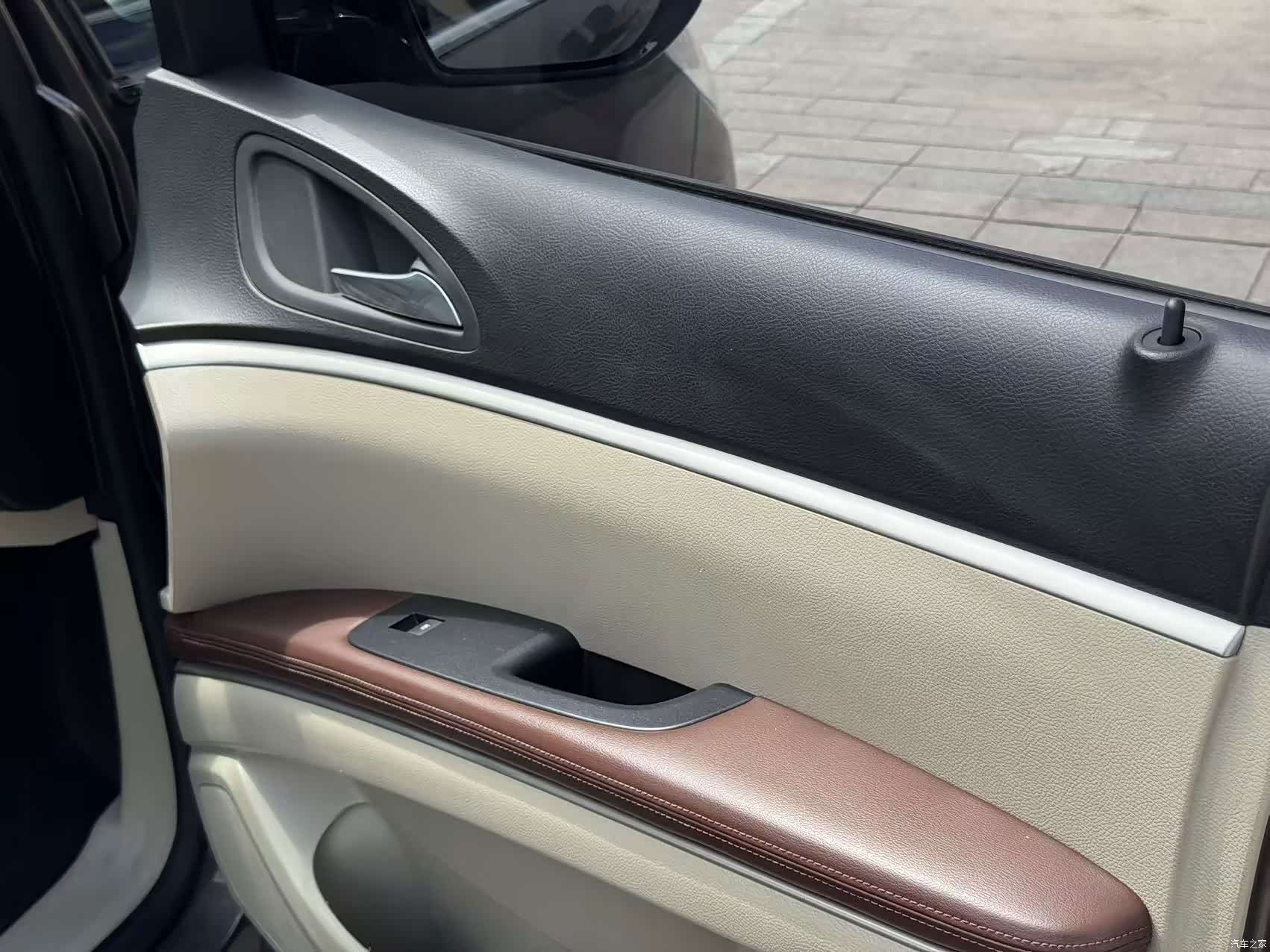 Buick GL8, 2017 18