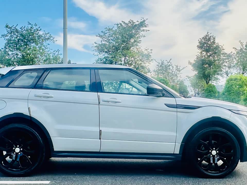 Land Rover Range Rover Aurora