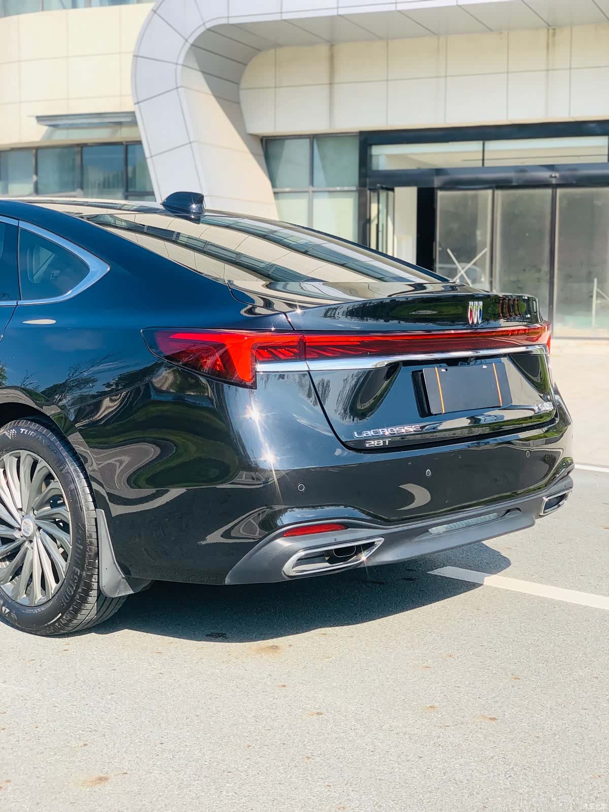 Buick LaCrosse, 2025 9