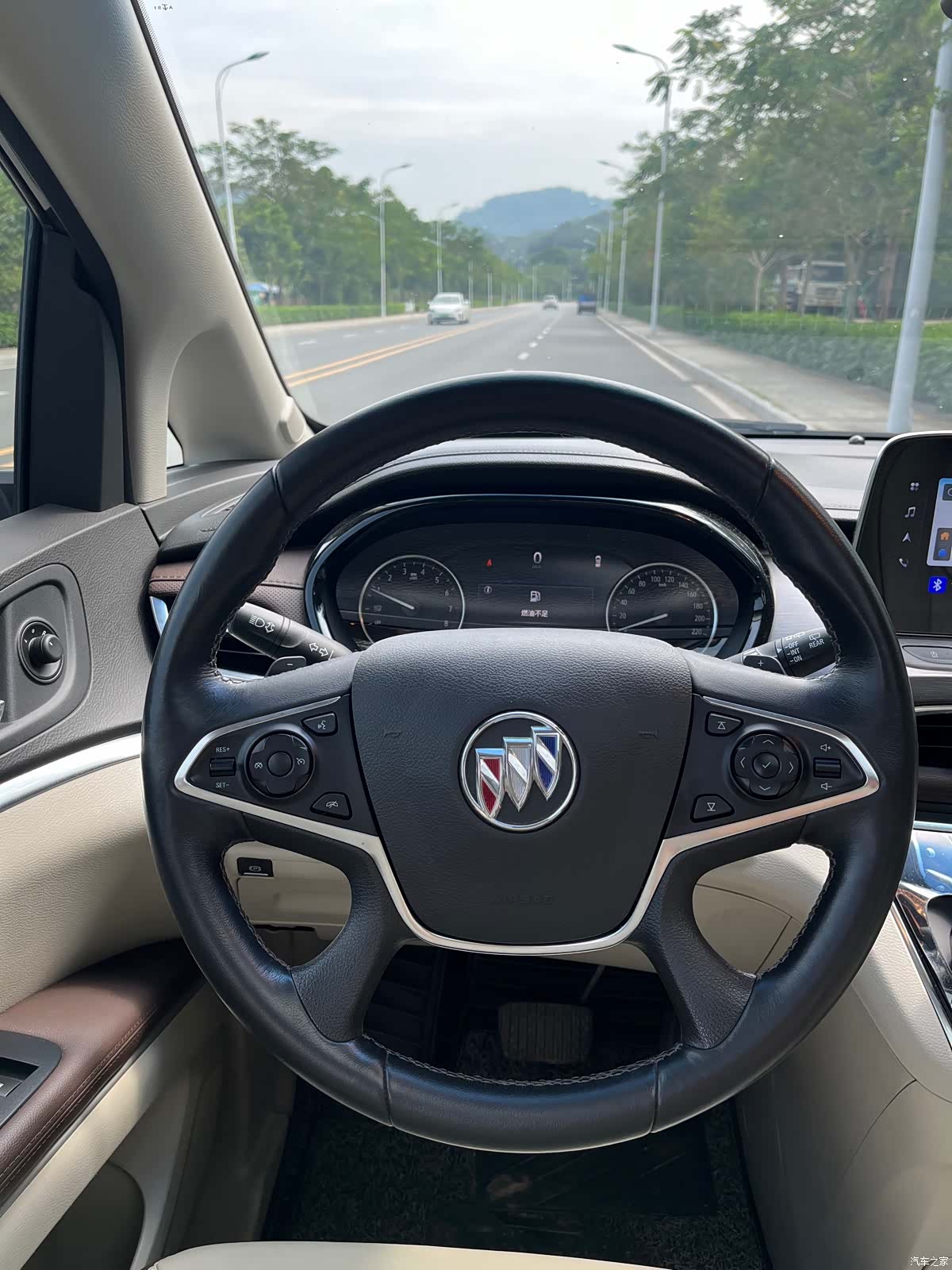 Buick GL8, 2022 12