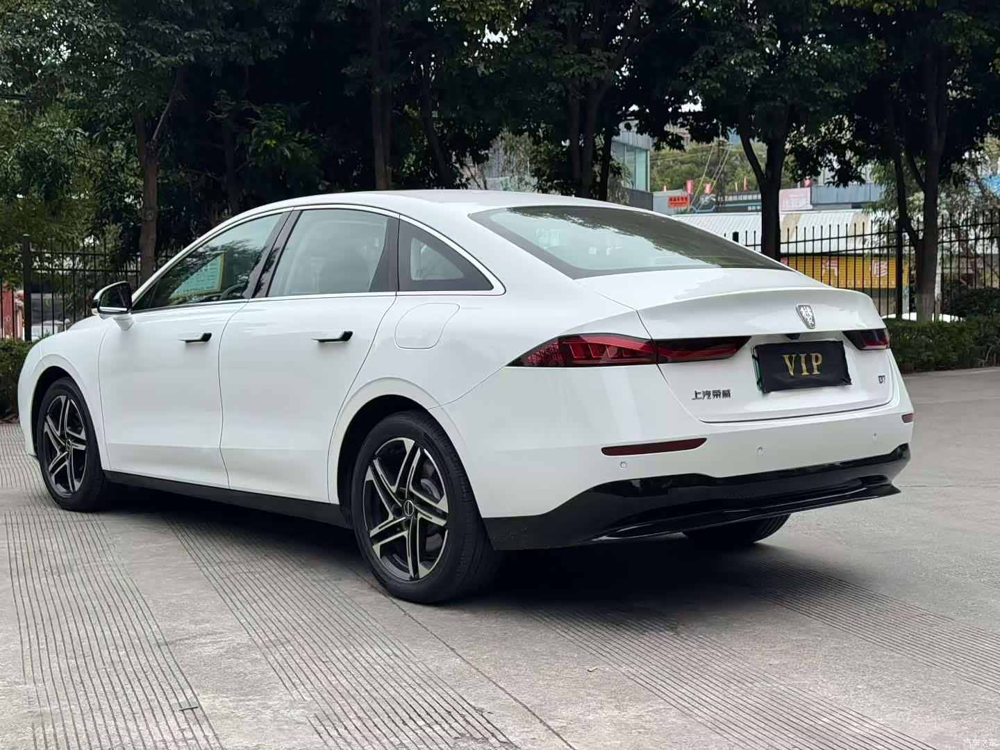 Roewe D7, 2023 все фото