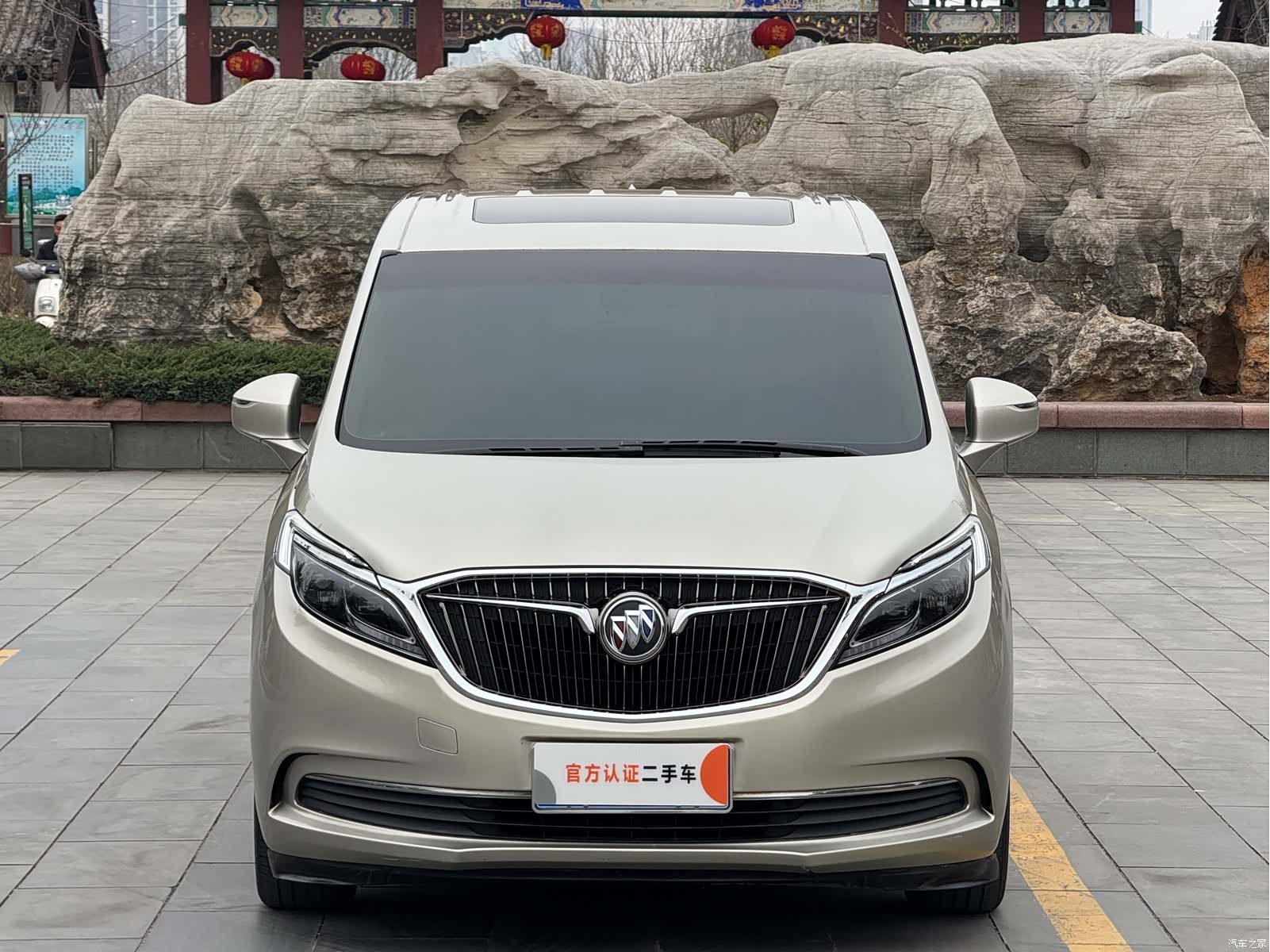 Buick GL8, 2017 2