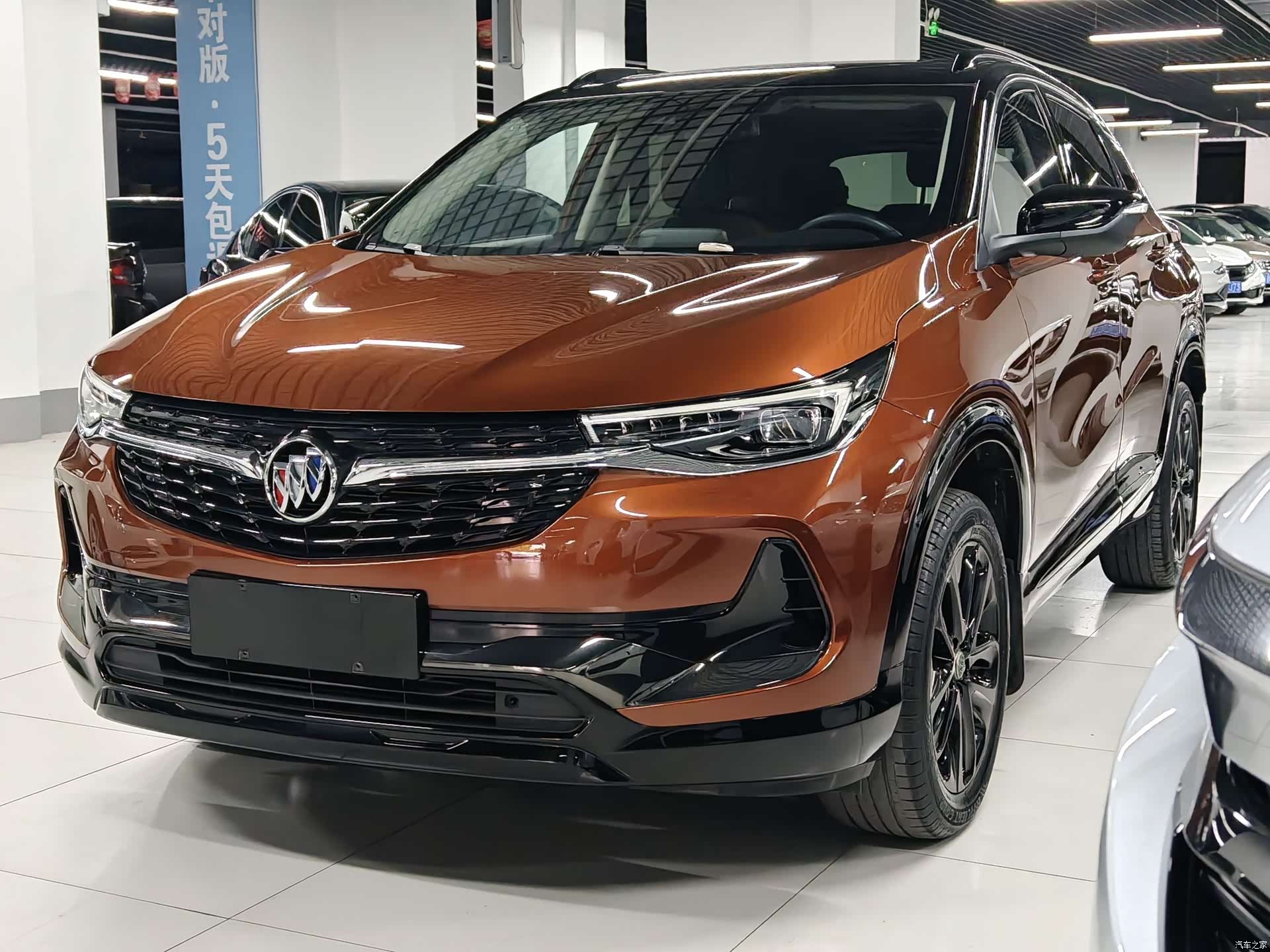 Buick Encore, 2019 1