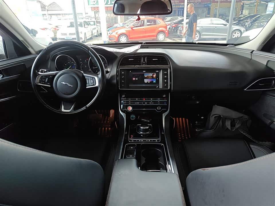 Jaguar XEL