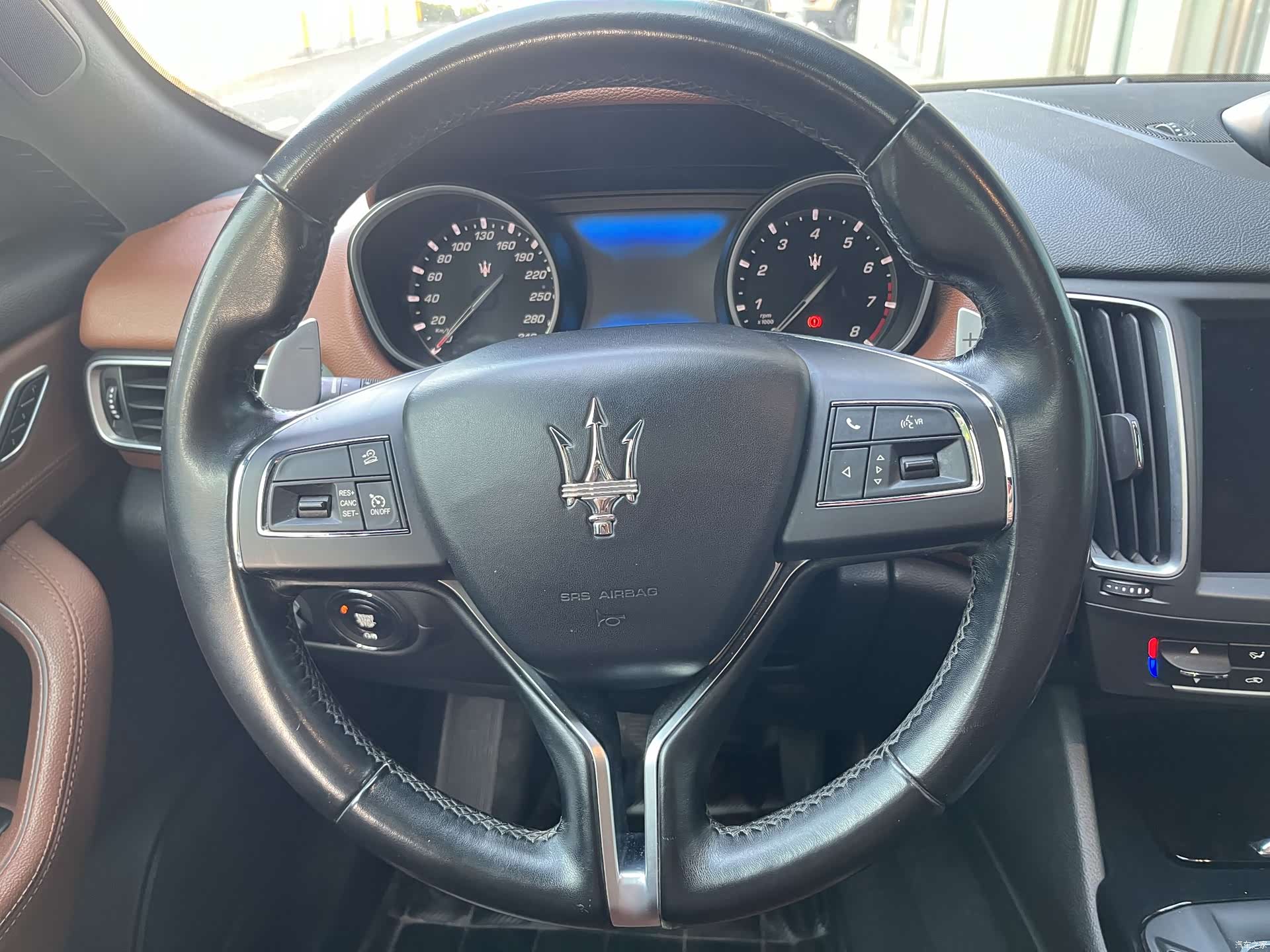 Maserati Levante, 2017 9