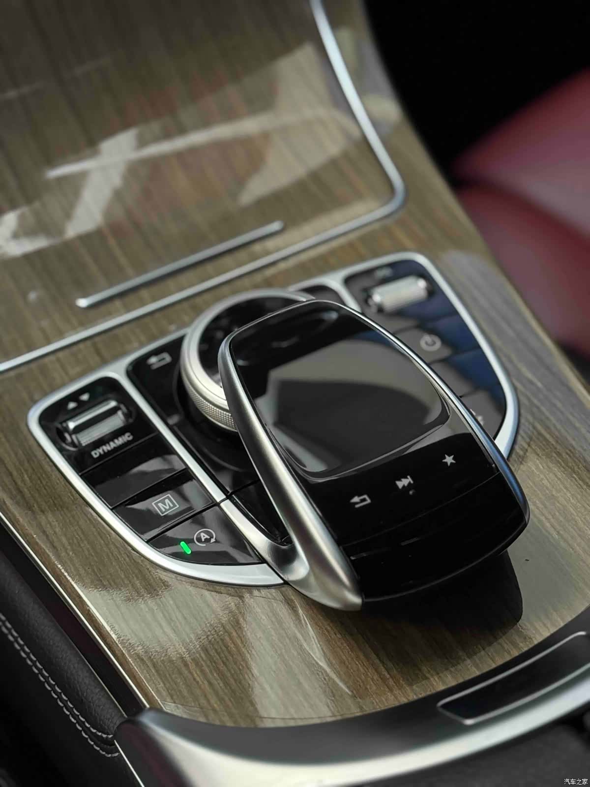 Mercedes-Benz GLC, 2017 12