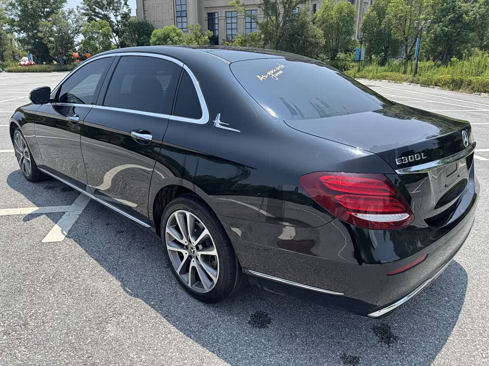 Mercedes-Benz E-class Mercedes-Benz E-class