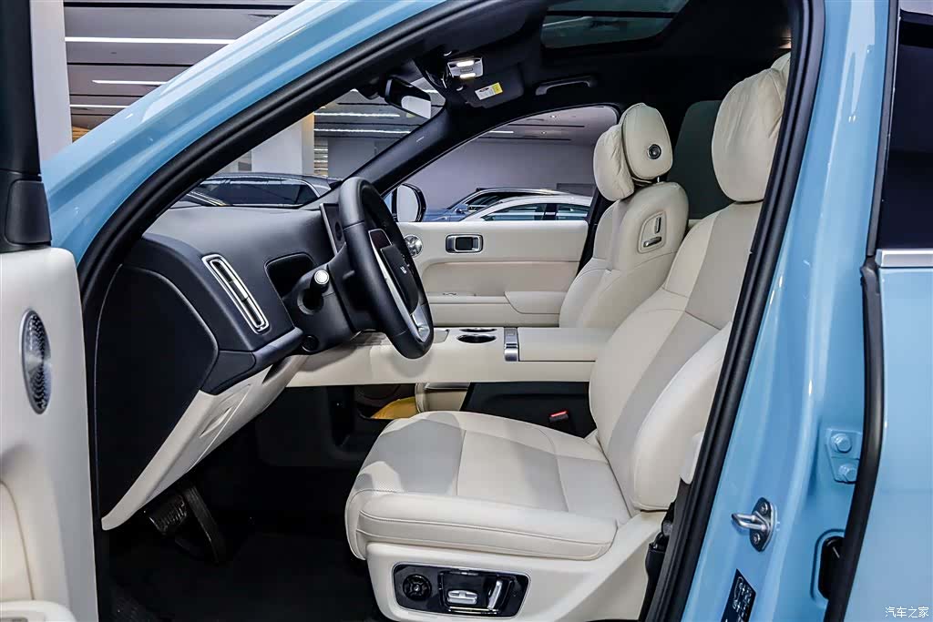Li Auto L8, 2025 17
