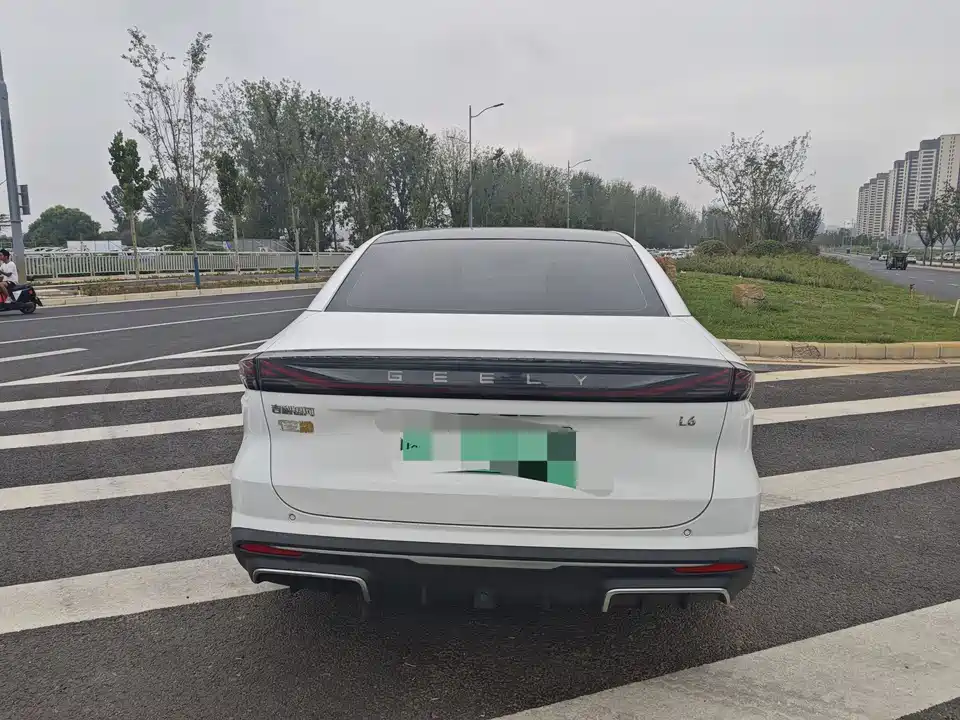 Geely Galaxy Galaxy L6