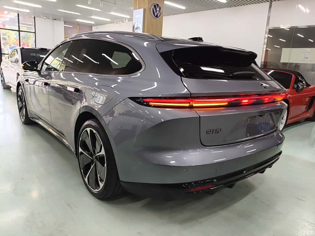 NIO ET5, 2025 все фото