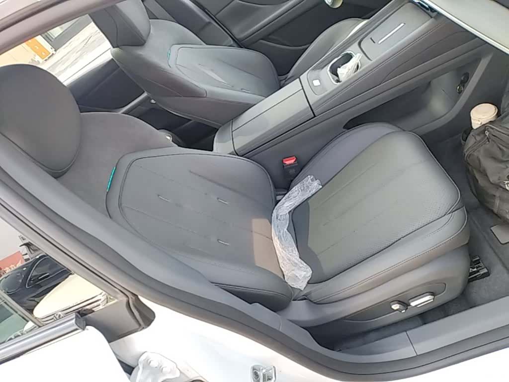 DongFeng eπ007, 2026 25