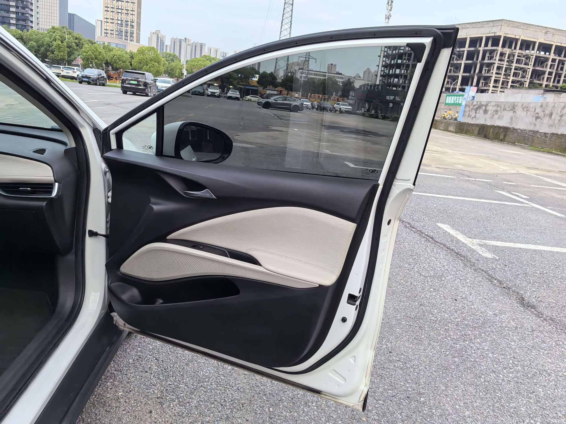 Buick Velite, 2022 17