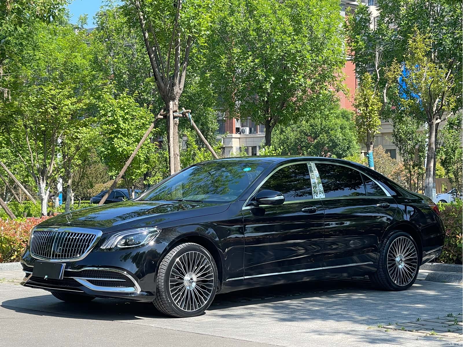 Mercedes-Benz S-Class, 2015 1